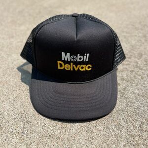 Vintage Mobil Delvac KC Trucker Hat Mesh‎ Cap Black Snapback 90s Retro Promo